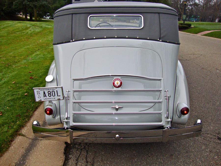  Packard Twelve 5-Passenger Phaeton 1935 года  (фото 6 из 11)